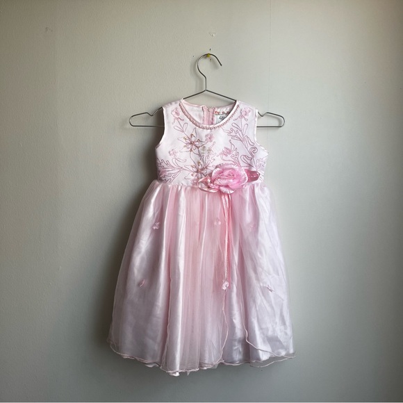 Pink Fluffy Party Princess Dress w/ rose - Picture 2 of 7